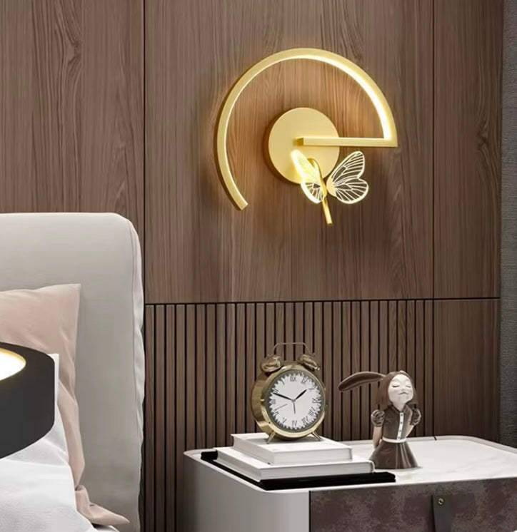 Aurora Butterfly Wall Lamp – Elegance that Glows